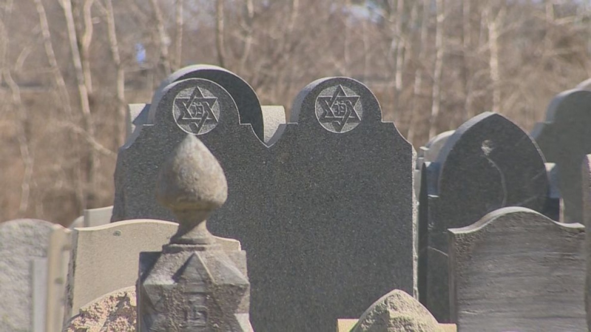 В украинских Черновцах воздвигнут памятник евреям Холокоста
